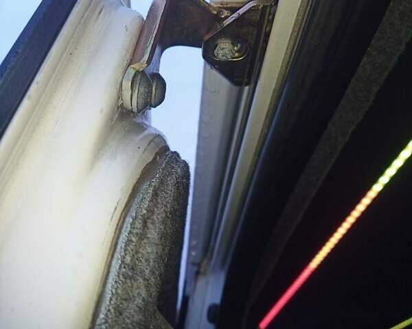 Белый Мерседес Sprinter, объемом двигателя 2.15 л и пробегом 867 тыс. км за 7417 $, фото 24 на Automoto.ua