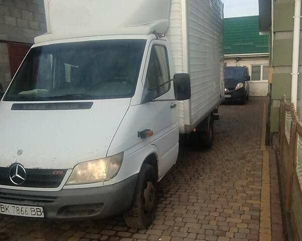 Білий Мерседес Sprinter, об'ємом двигуна 2.2 л та пробігом 430 тис. км за 8500 $, фото 5 на Automoto.ua