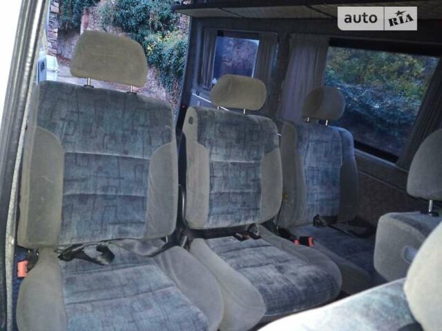 Белый Мерседес Sprinter, объемом двигателя 2.15 л и пробегом 867 тыс. км за 7417 $, фото 14 на Automoto.ua