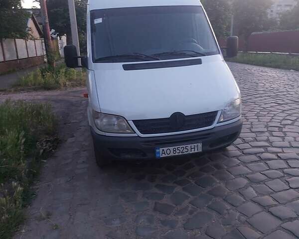Білий Мерседес Sprinter, об'ємом двигуна 2.1 л та пробігом 830 тис. км за 8000 $, фото 8 на Automoto.ua