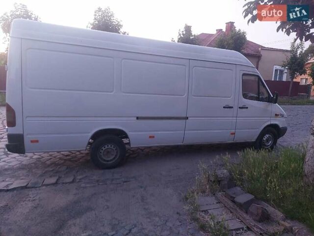 Білий Мерседес Sprinter, об'ємом двигуна 2.1 л та пробігом 830 тис. км за 8000 $, фото 2 на Automoto.ua