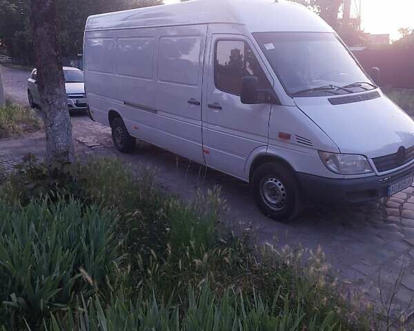 Білий Мерседес Sprinter, об'ємом двигуна 2.1 л та пробігом 830 тис. км за 8000 $, фото 7 на Automoto.ua