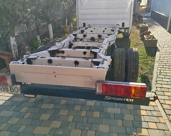 Білий Мерседес Sprinter, об'ємом двигуна 2.15 л та пробігом 567 тис. км за 15000 $, фото 10 на Automoto.ua