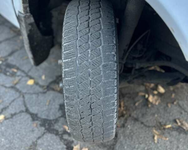 Белый Мерседес Sprinter, объемом двигателя 2.2 л и пробегом 440 тыс. км за 12700 $, фото 14 на Automoto.ua