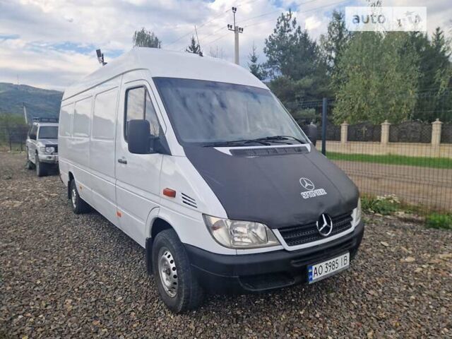 Белый Мерседес Sprinter, объемом двигателя 2.1 л и пробегом 399 тыс. км за 7700 $, фото 1 на Automoto.ua