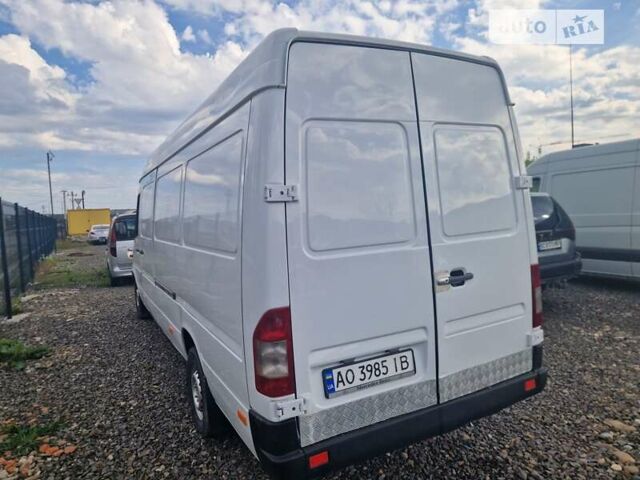 Белый Мерседес Sprinter, объемом двигателя 2.1 л и пробегом 399 тыс. км за 7700 $, фото 3 на Automoto.ua