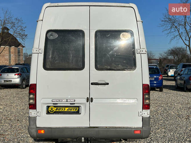 Белый Мерседес Sprinter, объемом двигателя 2.15 л и пробегом 561 тыс. км за 8999 $, фото 5 на Automoto.ua