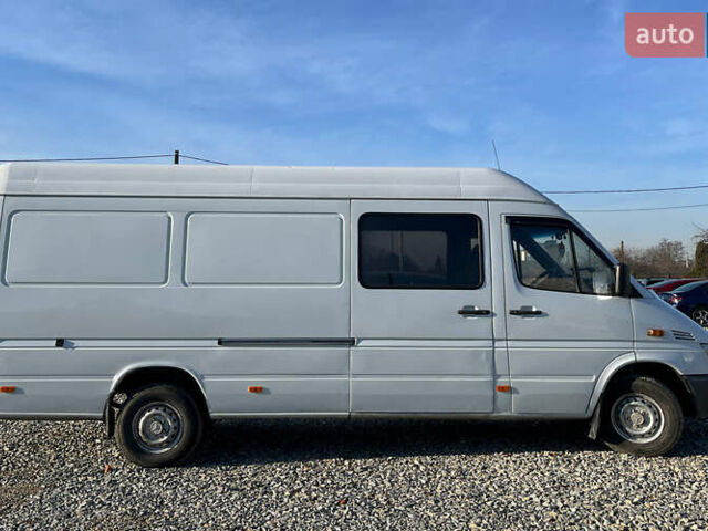 Белый Мерседес Sprinter, объемом двигателя 2.15 л и пробегом 561 тыс. км за 8999 $, фото 7 на Automoto.ua