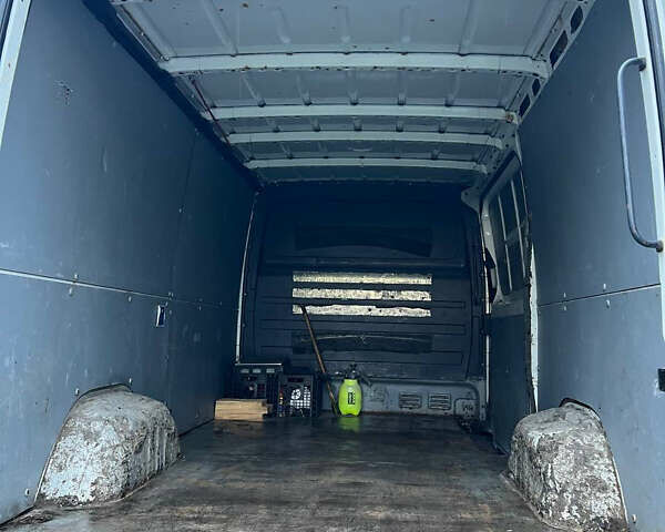 Белый Мерседес Sprinter, объемом двигателя 2.14 л и пробегом 275 тыс. км за 9400 $, фото 9 на Automoto.ua