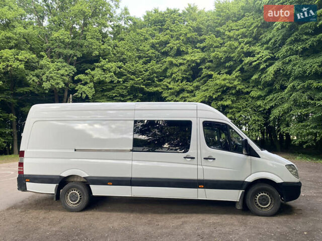 Білий Мерседес Sprinter, об'ємом двигуна 2.14 л та пробігом 800 тис. км за 15000 $, фото 4 на Automoto.ua