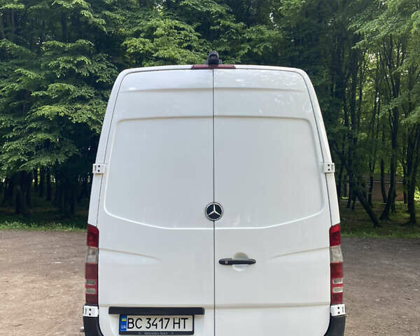 Білий Мерседес Sprinter, об'ємом двигуна 2.14 л та пробігом 800 тис. км за 15000 $, фото 3 на Automoto.ua