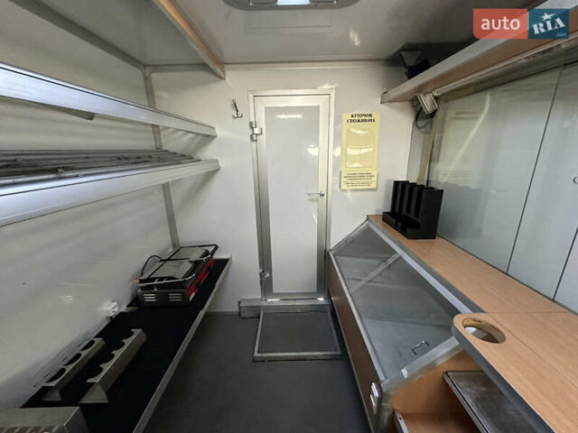 Белый Мерседес Sprinter, объемом двигателя 2.14 л и пробегом 173 тыс. км за 29999 $, фото 27 на Automoto.ua