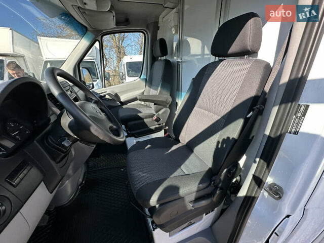 Белый Мерседес Sprinter, объемом двигателя 2.14 л и пробегом 173 тыс. км за 29999 $, фото 18 на Automoto.ua