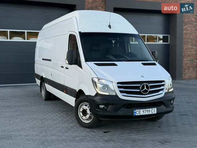 Білий Мерседес Sprinter, об'ємом двигуна 3 л та пробігом 300 тис. км за 32219 $, фото 4 на Automoto.ua
