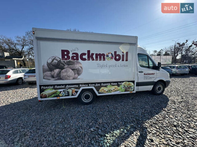 Белый Мерседес Sprinter, объемом двигателя 2.14 л и пробегом 173 тыс. км за 29999 $, фото 11 на Automoto.ua