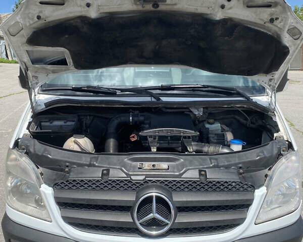 Білий Мерседес Sprinter, об'ємом двигуна 2.2 л та пробігом 387 тис. км за 14200 $, фото 12 на Automoto.ua
