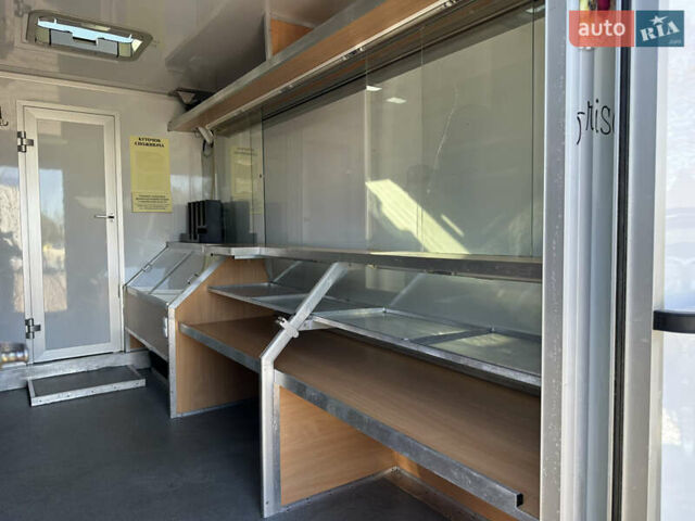 Белый Мерседес Sprinter, объемом двигателя 2.14 л и пробегом 173 тыс. км за 29999 $, фото 31 на Automoto.ua