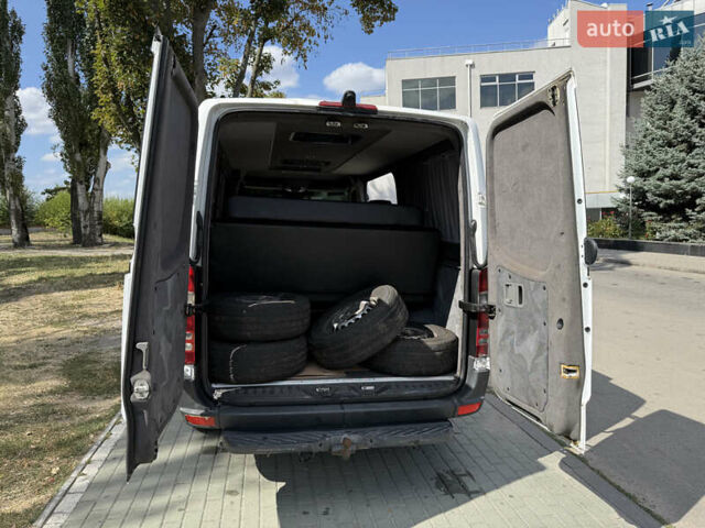 Білий Мерседес Sprinter, об'ємом двигуна 2.14 л та пробігом 501 тис. км за 15000 $, фото 17 на Automoto.ua