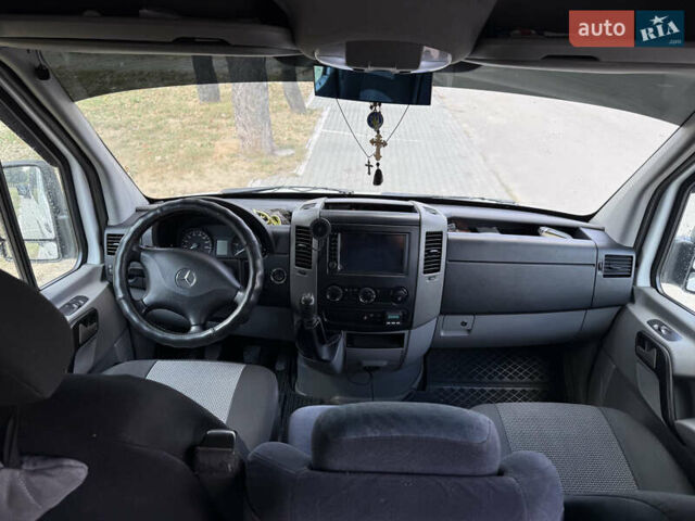 Білий Мерседес Sprinter, об'ємом двигуна 2.14 л та пробігом 501 тис. км за 15000 $, фото 14 на Automoto.ua