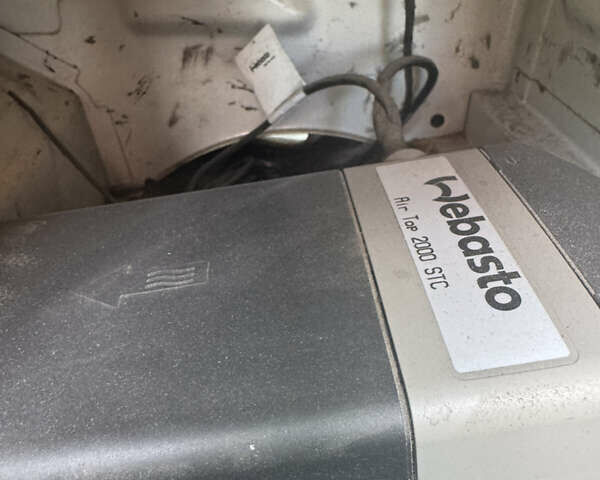 Белый Мерседес Sprinter, объемом двигателя 2.2 л и пробегом 300 тыс. км за 17300 $, фото 19 на Automoto.ua