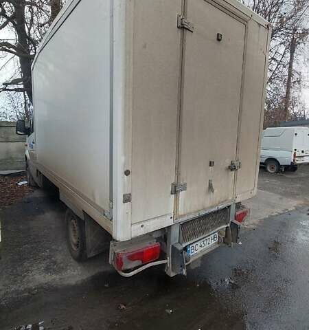 Белый Мерседес Sprinter, объемом двигателя 2.14 л и пробегом 378 тыс. км за 10500 $, фото 3 на Automoto.ua