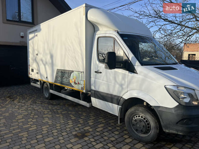 Белый Мерседес Sprinter, объемом двигателя 2.14 л и пробегом 342 тыс. км за 19900 $, фото 2 на Automoto.ua