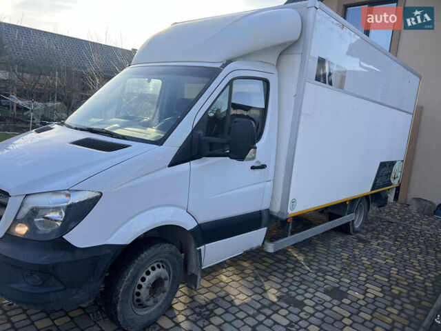 Белый Мерседес Sprinter, объемом двигателя 2.14 л и пробегом 342 тыс. км за 19900 $, фото 3 на Automoto.ua