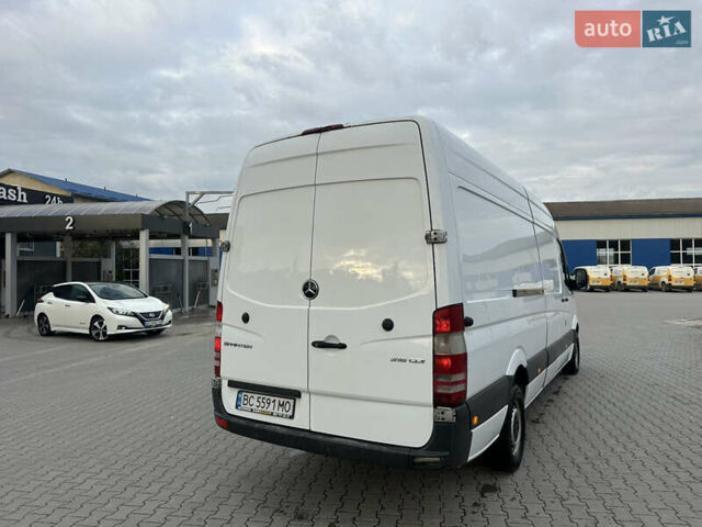 Белый Мерседес Sprinter, объемом двигателя 2.14 л и пробегом 468 тыс. км за 14850 $, фото 4 на Automoto.ua