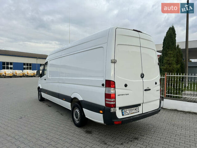 Белый Мерседес Sprinter, объемом двигателя 2.14 л и пробегом 468 тыс. км за 14850 $, фото 8 на Automoto.ua