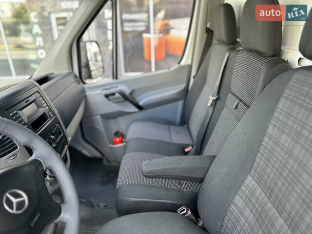 Білий Мерседес Sprinter, об'ємом двигуна 2.14 л та пробігом 348 тис. км за 22500 $, фото 47 на Automoto.ua