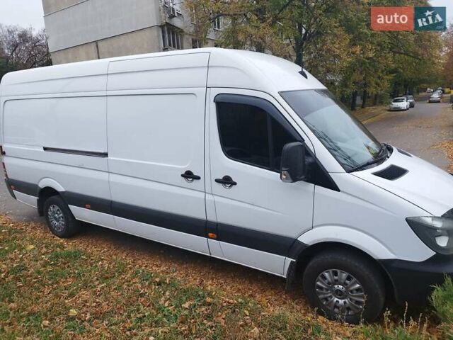 Белый Мерседес Sprinter, объемом двигателя 2.14 л и пробегом 427 тыс. км за 19000 $, фото 16 на Automoto.ua