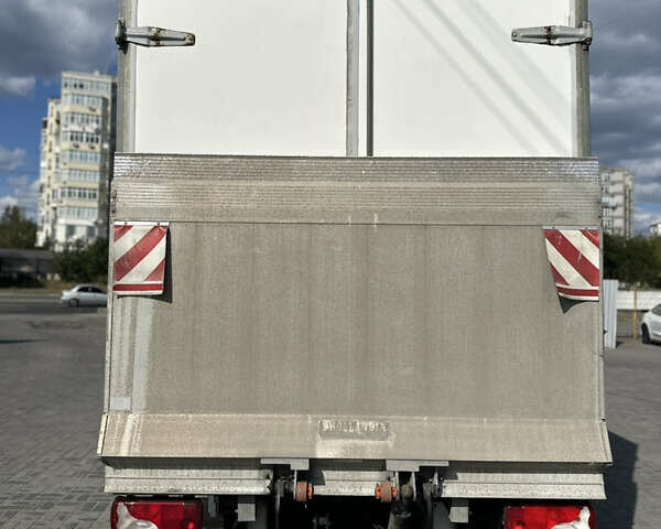 Білий Мерседес Sprinter, об'ємом двигуна 2.14 л та пробігом 348 тис. км за 22500 $, фото 6 на Automoto.ua