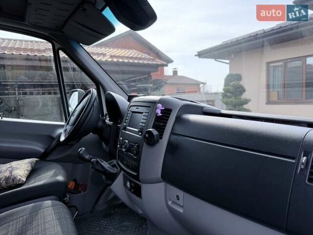 Белый Мерседес Sprinter, объемом двигателя 2.14 л и пробегом 204 тыс. км за 16100 $, фото 16 на Automoto.ua