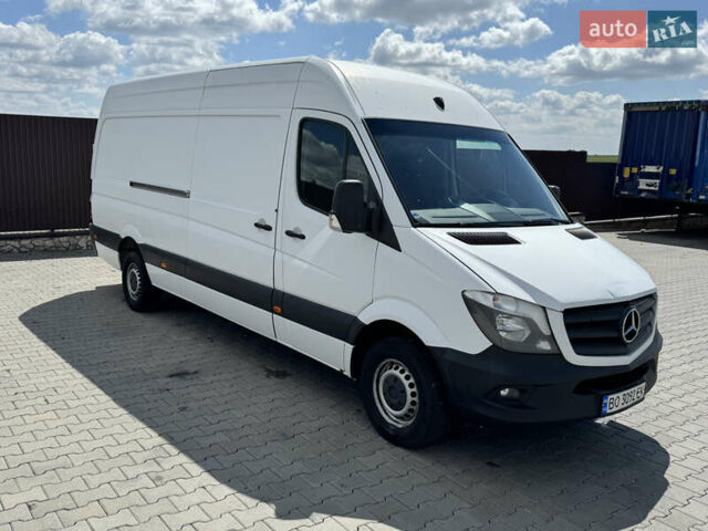 Белый Мерседес Sprinter, объемом двигателя 2.14 л и пробегом 380 тыс. км за 17499 $, фото 7 на Automoto.ua