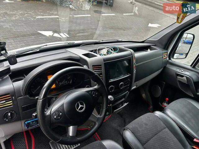 Білий Мерседес Sprinter, об'ємом двигуна 2.14 л та пробігом 345 тис. км за 31300 $, фото 7 на Automoto.ua