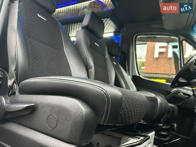 Білий Мерседес Sprinter, об'ємом двигуна 2.14 л та пробігом 345 тис. км за 31300 $, фото 11 на Automoto.ua