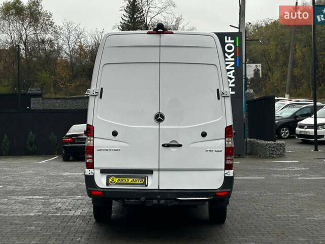 Білий Мерседес Sprinter, об'ємом двигуна 2.14 л та пробігом 345 тис. км за 31300 $, фото 4 на Automoto.ua