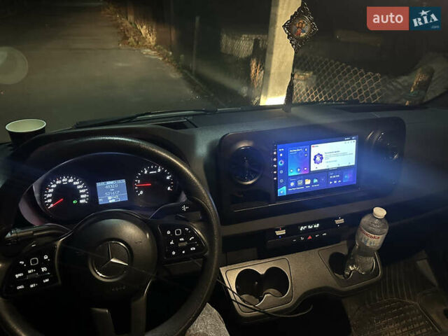 Белый Мерседес Sprinter, объемом двигателя 2.99 л и пробегом 500 тыс. км за 27500 $, фото 3 на Automoto.ua