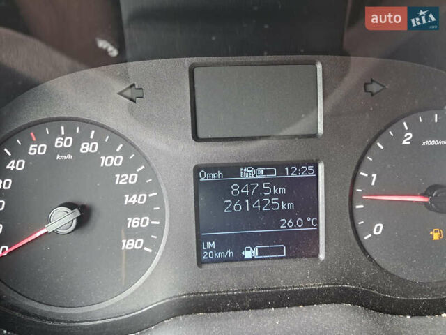 Білий Мерседес Sprinter, об'ємом двигуна 2.99 л та пробігом 261 тис. км за 43000 $, фото 11 на Automoto.ua