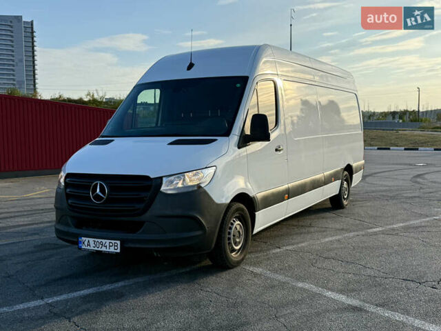 Білий Мерседес Sprinter, об'ємом двигуна 2.14 л та пробігом 305 тис. км за 23000 $, фото 2 на Automoto.ua