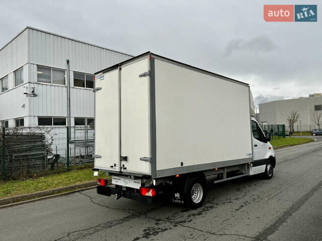 Білий Мерседес Sprinter, об'ємом двигуна 2.99 л та пробігом 261 тис. км за 43000 $, фото 4 на Automoto.ua