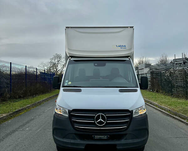 Білий Мерседес Sprinter, об'ємом двигуна 2.99 л та пробігом 261 тис. км за 43000 $, фото 2 на Automoto.ua