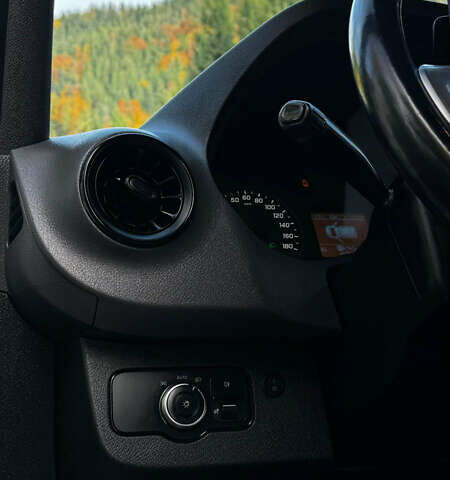 Мерседес Sprinter 2019 у Межгорье на Automoto.ua Білий Мерседес Sprinter, об'ємом двигуна 2.99 л та пробігом 570 тис. км за 43500 $, фото 24 на Automoto.ua