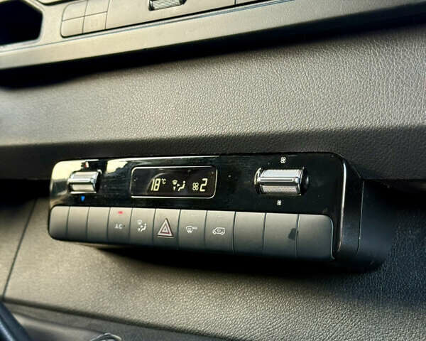 Білий Мерседес Sprinter, об'ємом двигуна 2.14 л та пробігом 305 тис. км за 23000 $, фото 17 на Automoto.ua