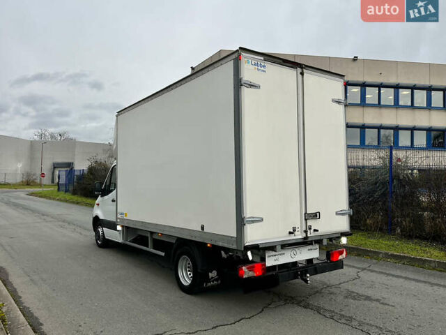 Білий Мерседес Sprinter, об'ємом двигуна 2.99 л та пробігом 261 тис. км за 43000 $, фото 6 на Automoto.ua