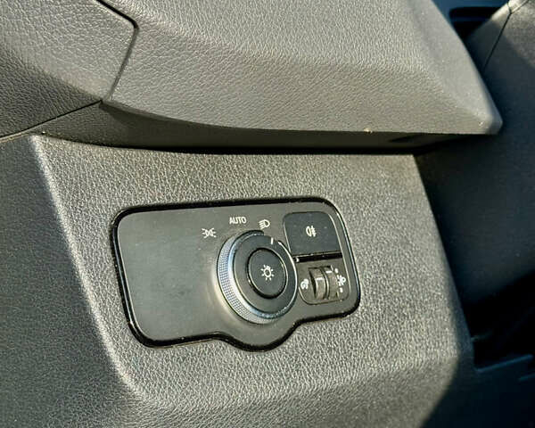 Білий Мерседес Sprinter, об'ємом двигуна 2.14 л та пробігом 305 тис. км за 23000 $, фото 24 на Automoto.ua