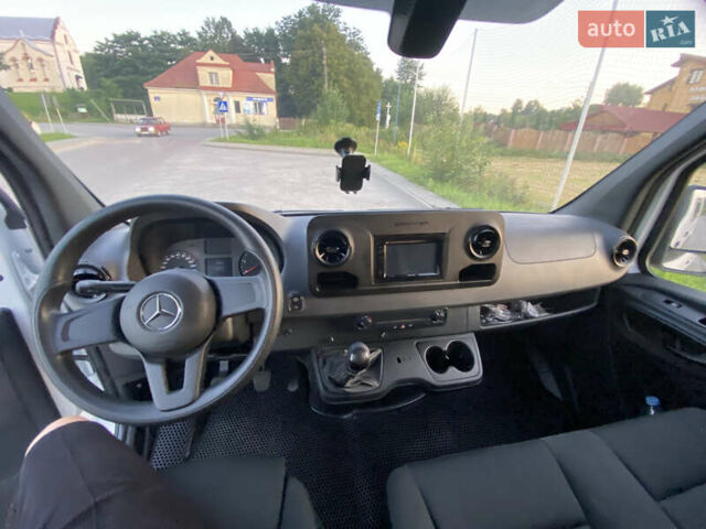 Білий Мерседес Sprinter, об'ємом двигуна 2.14 л та пробігом 40 тис. км за 39000 $, фото 9 на Automoto.ua