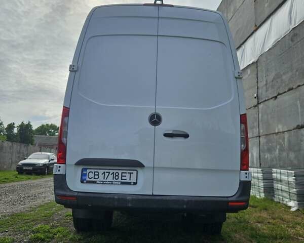 Белый Мерседес Sprinter, объемом двигателя 2.99 л и пробегом 314 тыс. км за 44000 $, фото 7 на Automoto.ua