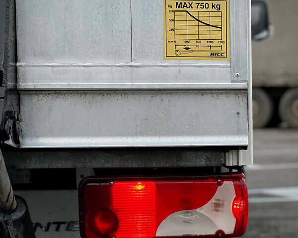 Білий Мерседес Sprinter, об'ємом двигуна 2.2 л та пробігом 111 тис. км за 34500 $, фото 14 на Automoto.ua