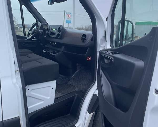 Білий Мерседес Sprinter, об'ємом двигуна 1.99 л та пробігом 167 тис. км за 33000 $, фото 13 на Automoto.ua